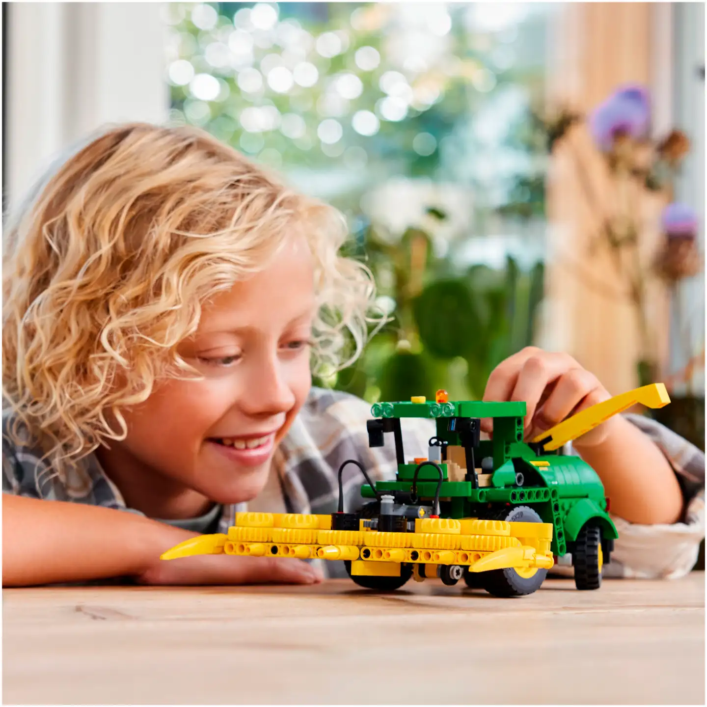 LEGO Technic 42168 John Deere 9700 Forage Harvester - 5