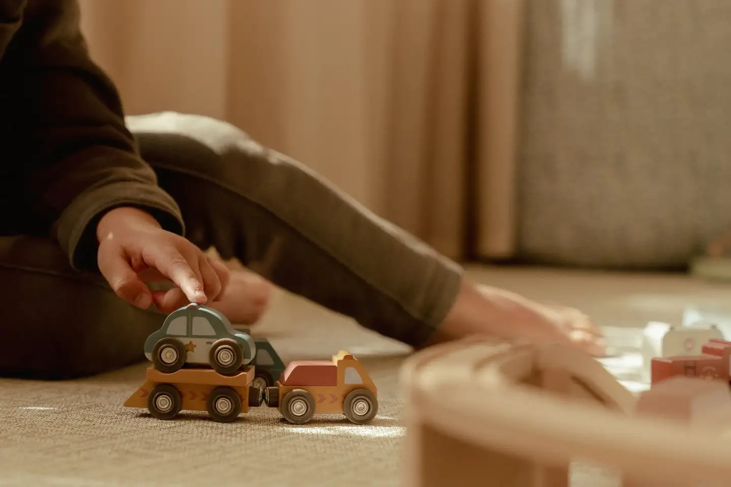 Puiset pikkuautot FSC - 2