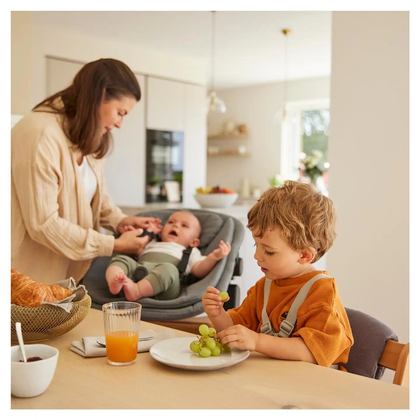 Hauck pehmustesetti syöttötuoliin Highchair Pad tummanharmaa - 23