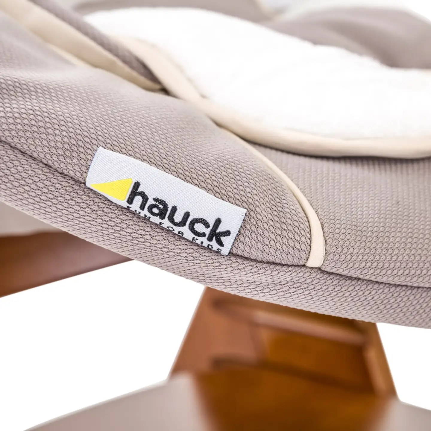 Hauck sitteri ja syöttötuolin istuin Alpha beige - 18