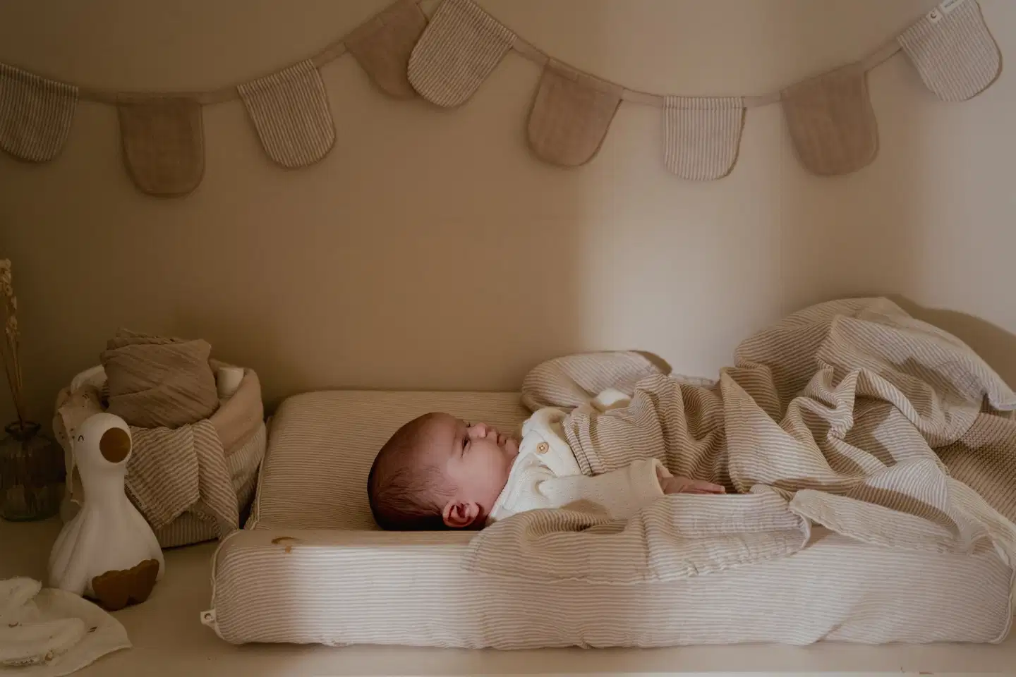 Vauvan hoitoalustan päällinen Pure Soft Beige - 2