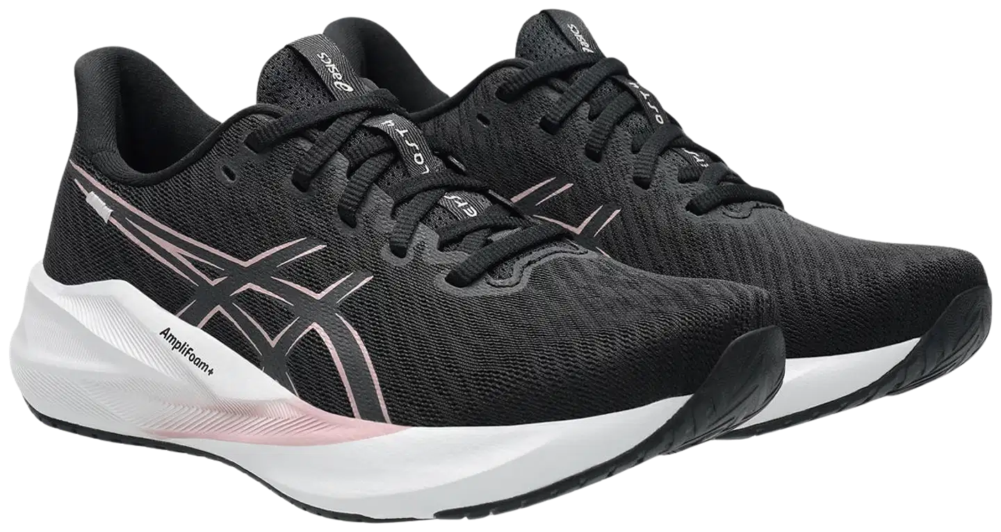 Asics naisten juoksukengät Versablast 4 - black/morganite - 3