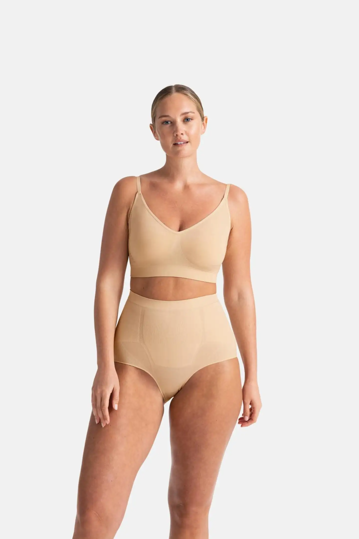 Dorina naisten muotoilevat alushousut Sculpt FXHF0002 - BEIGE - 2