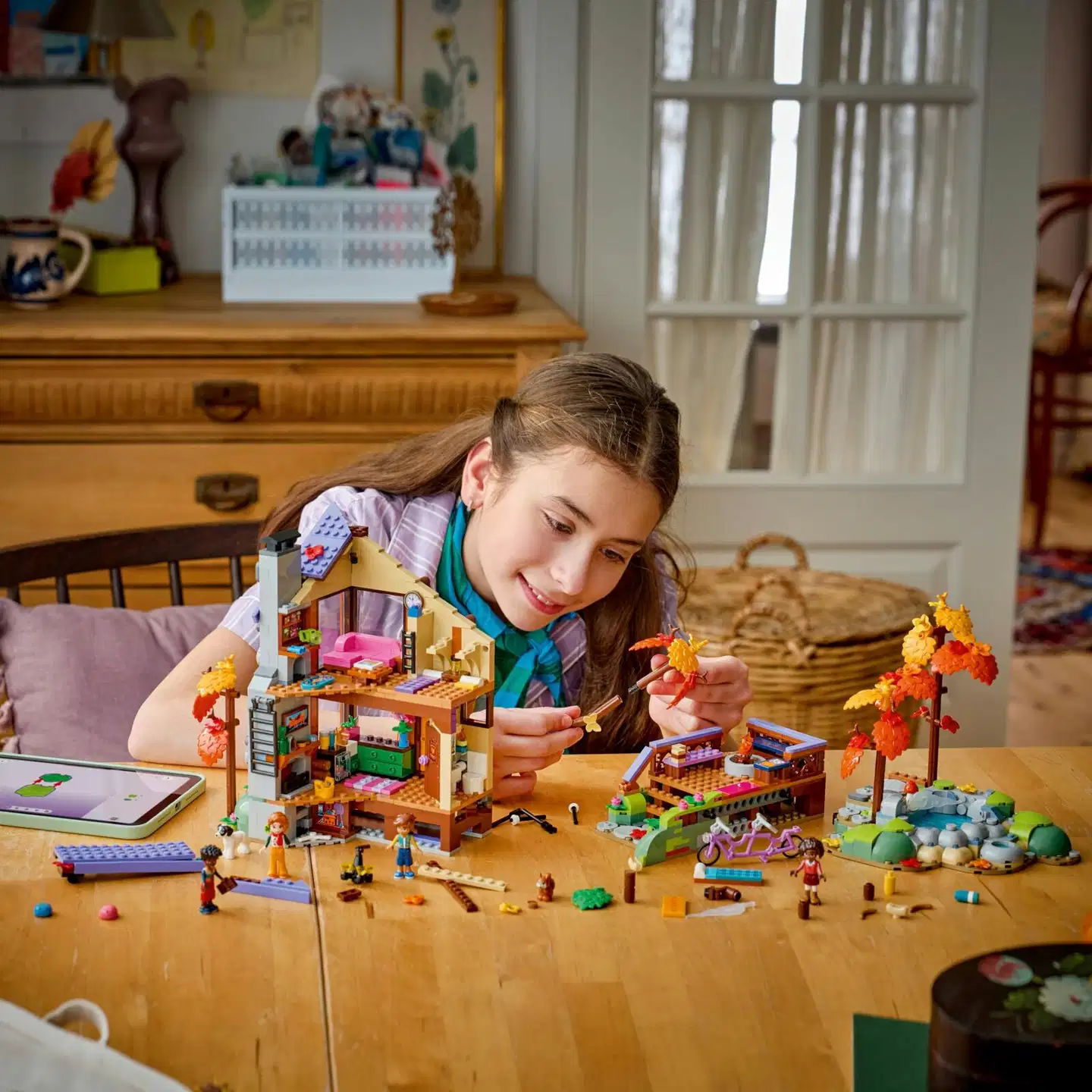 LEGO® Friends 42705 Mukava mökki syysmetsässä - 10