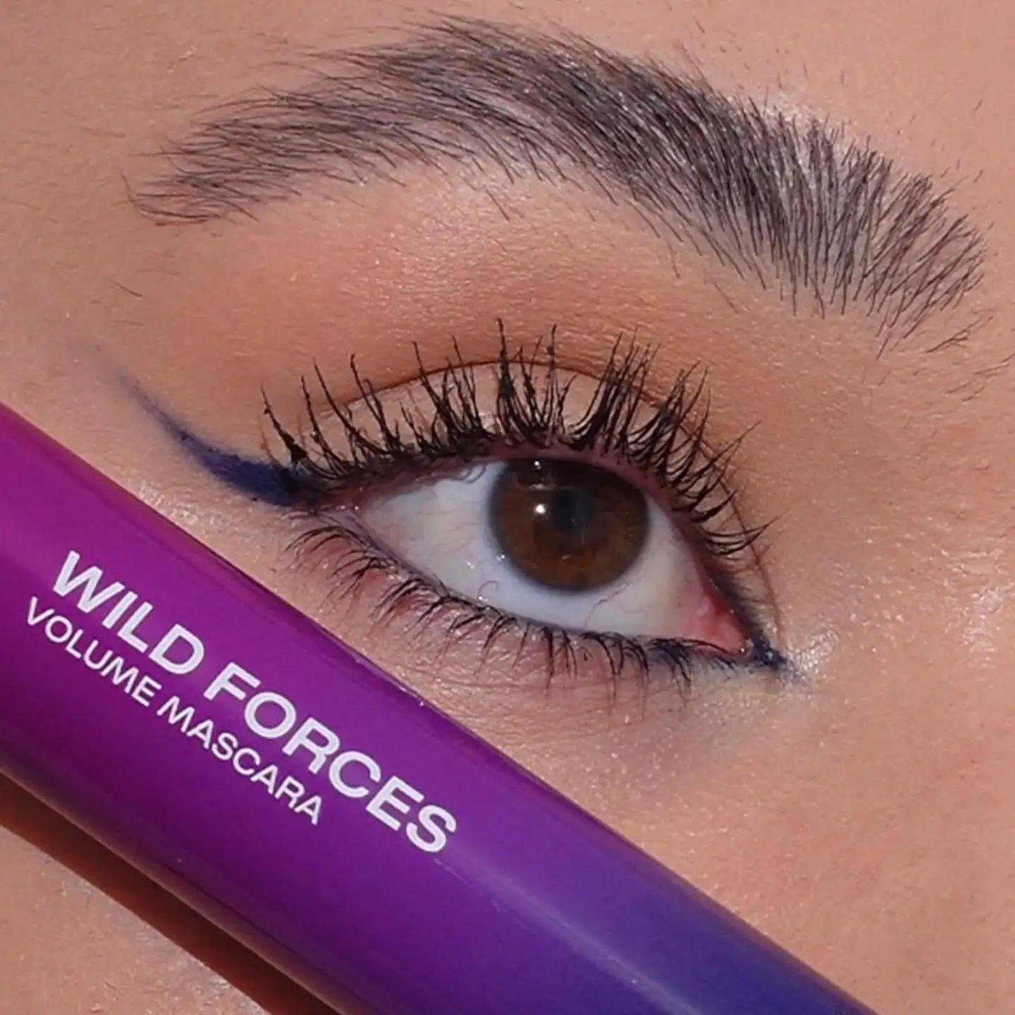 Lumene Wild Forces Volume Ripsiväri musta - 8