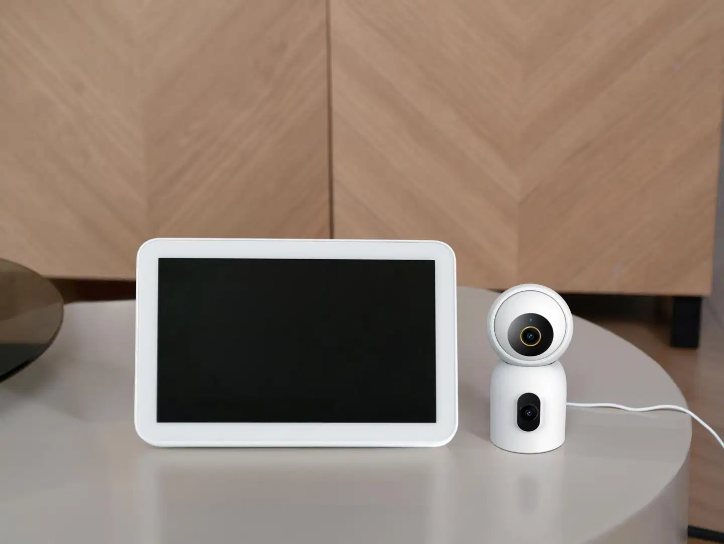 Imilab C30 Dual 3K+3K WiFi -valvontakamera kahdella objektiivilla sisäkäyttöön CMSXJ111A - 24