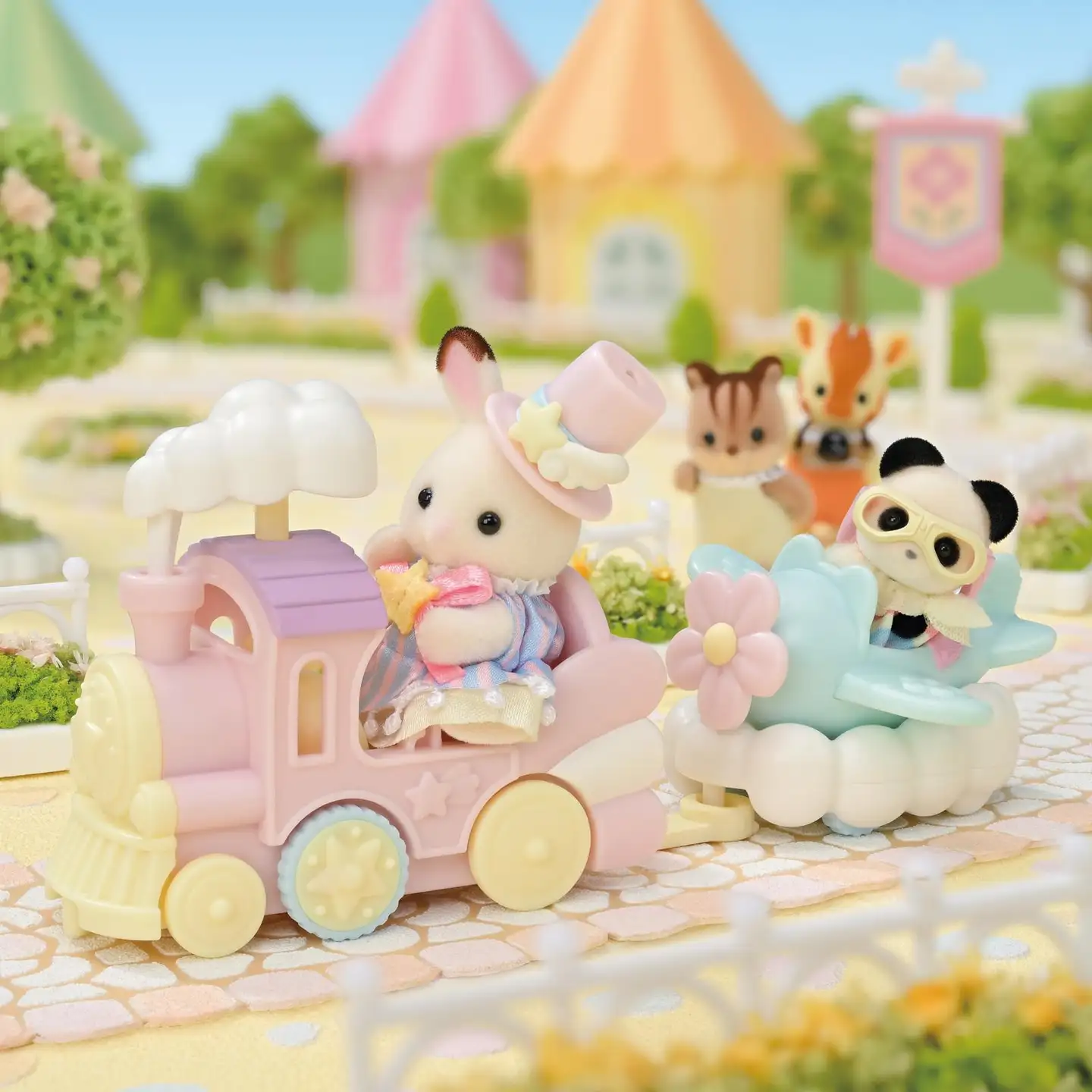 Sylvanian Families Huvipuiston juna- ja lentokone - 4