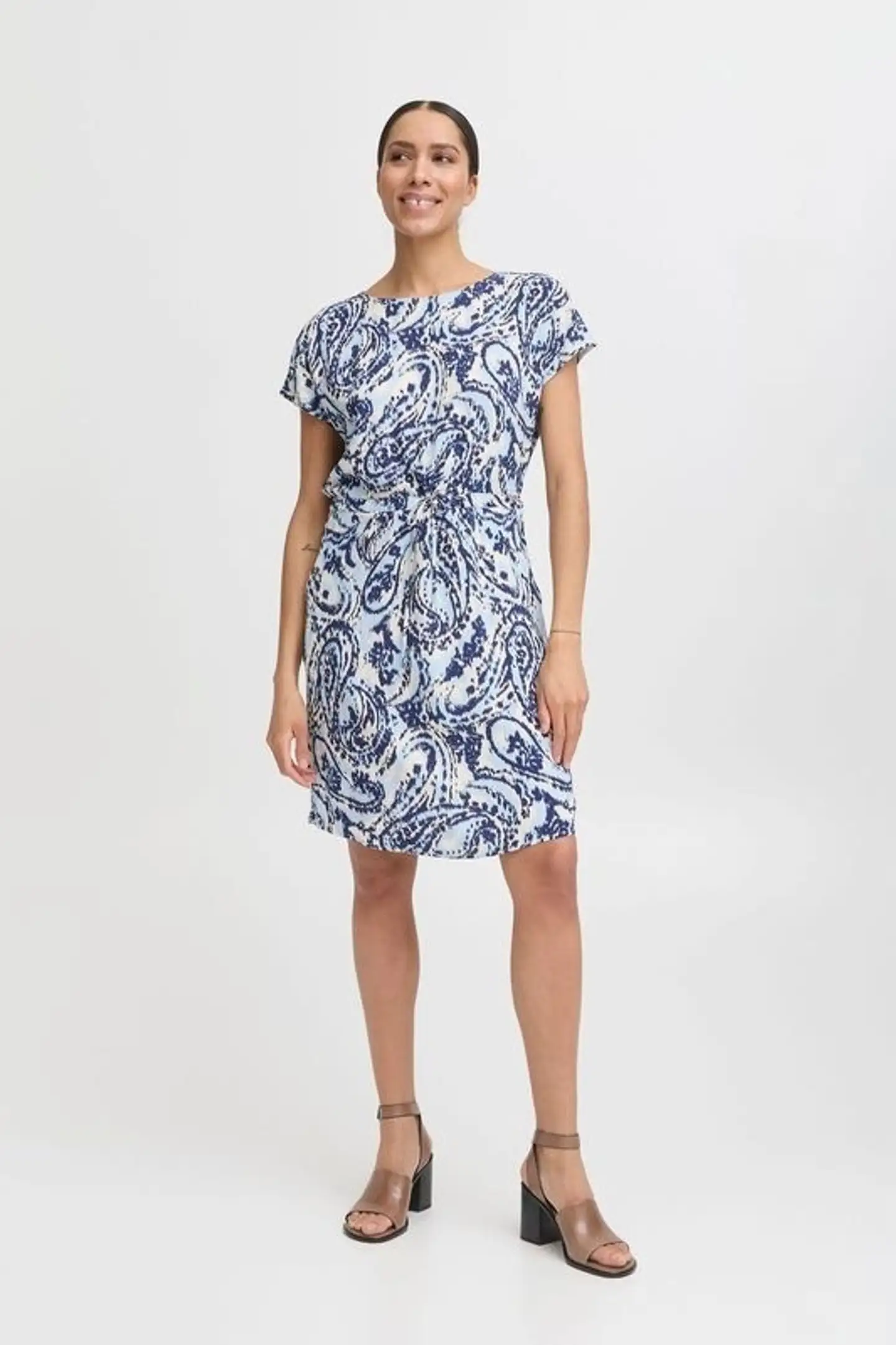 B.young naisten mekko Bymmjoella o neck - Blue Paisley - 3