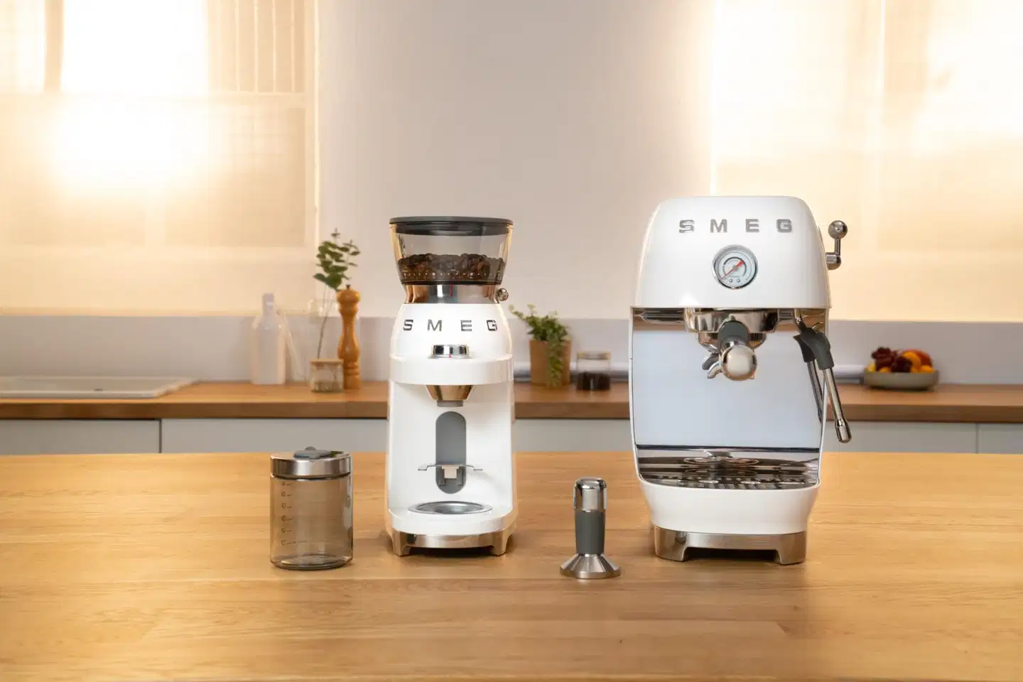 Smeg espressokeitin ECF03WHEU valkoinen - 17