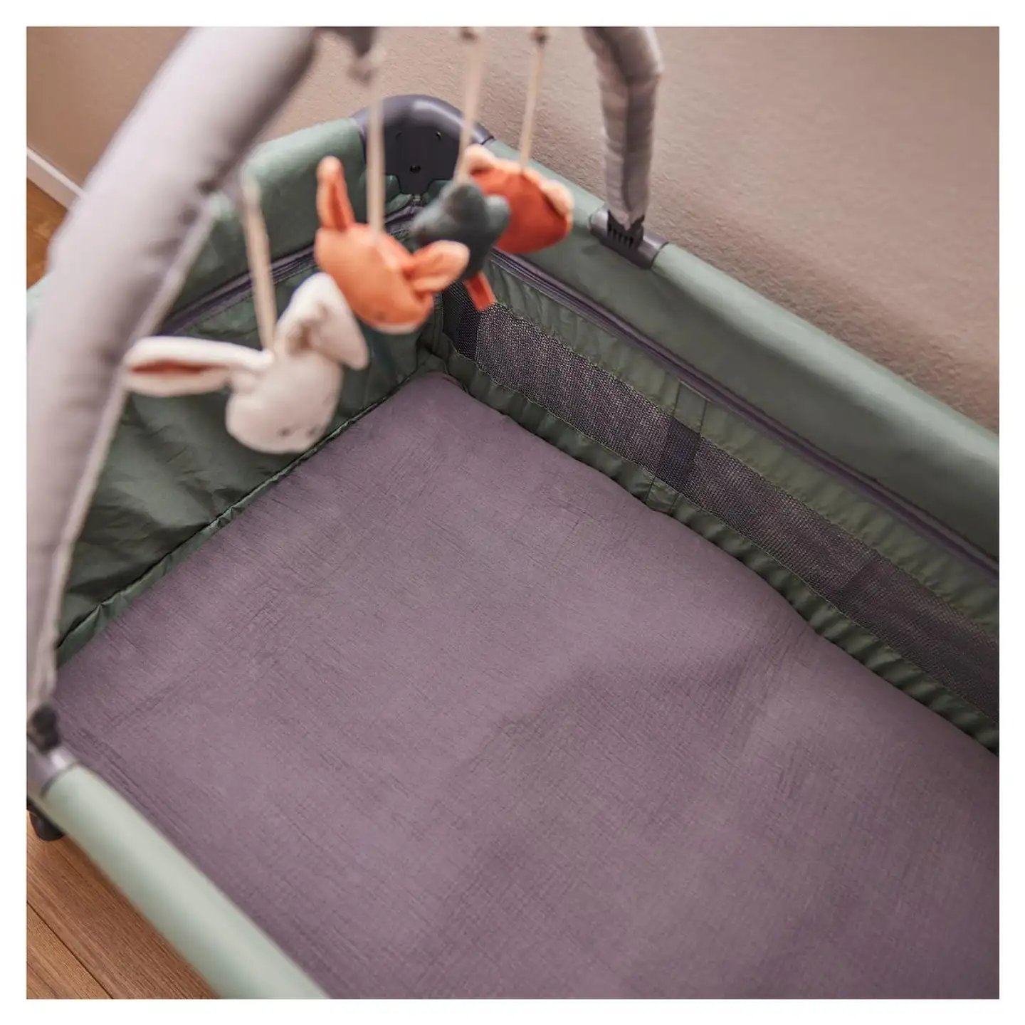 Hauck lakana matkasänkyyn Travel 60x120 cm beige - 11