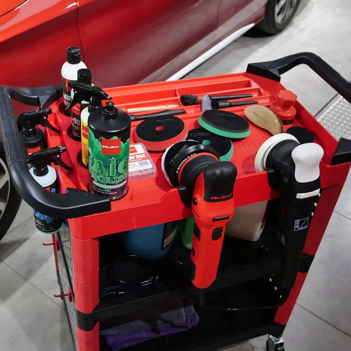 Maxshine 702312 Premium Detailing-kärry – raskaan sarjan 3-tasoinen työkalukärry 4” lukittavilla pyörillä, pullotelineillä, kiillotinkannattimilla ja säädettävillä hyllyillä - 3