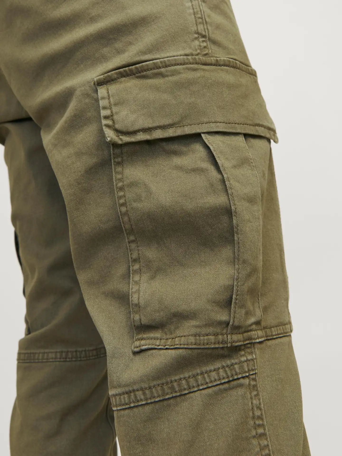 JJ Rebel miesten reisitaskuhousut JREBMICHAEL - Olive Night - 4