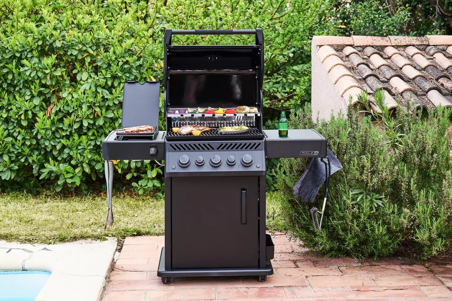 Napoleon Rogue PRO-S425 Phantom kaasugrilli - 9