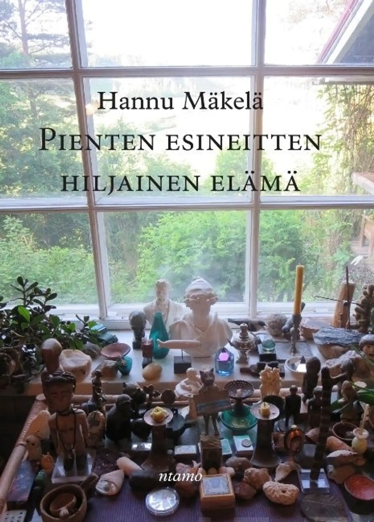 Mäkelä, Pienten esineitten hiljainen elämä