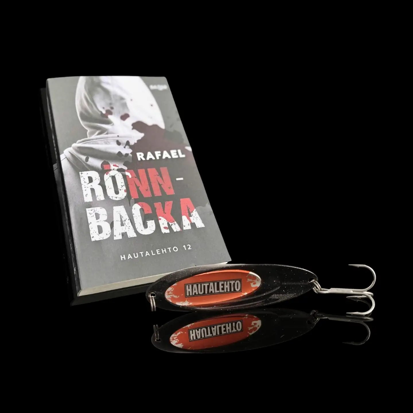 Norolan kalastajan lahjasetti ainutlaatuinen Hautalehto-uistin ja Hautalehto-kirja