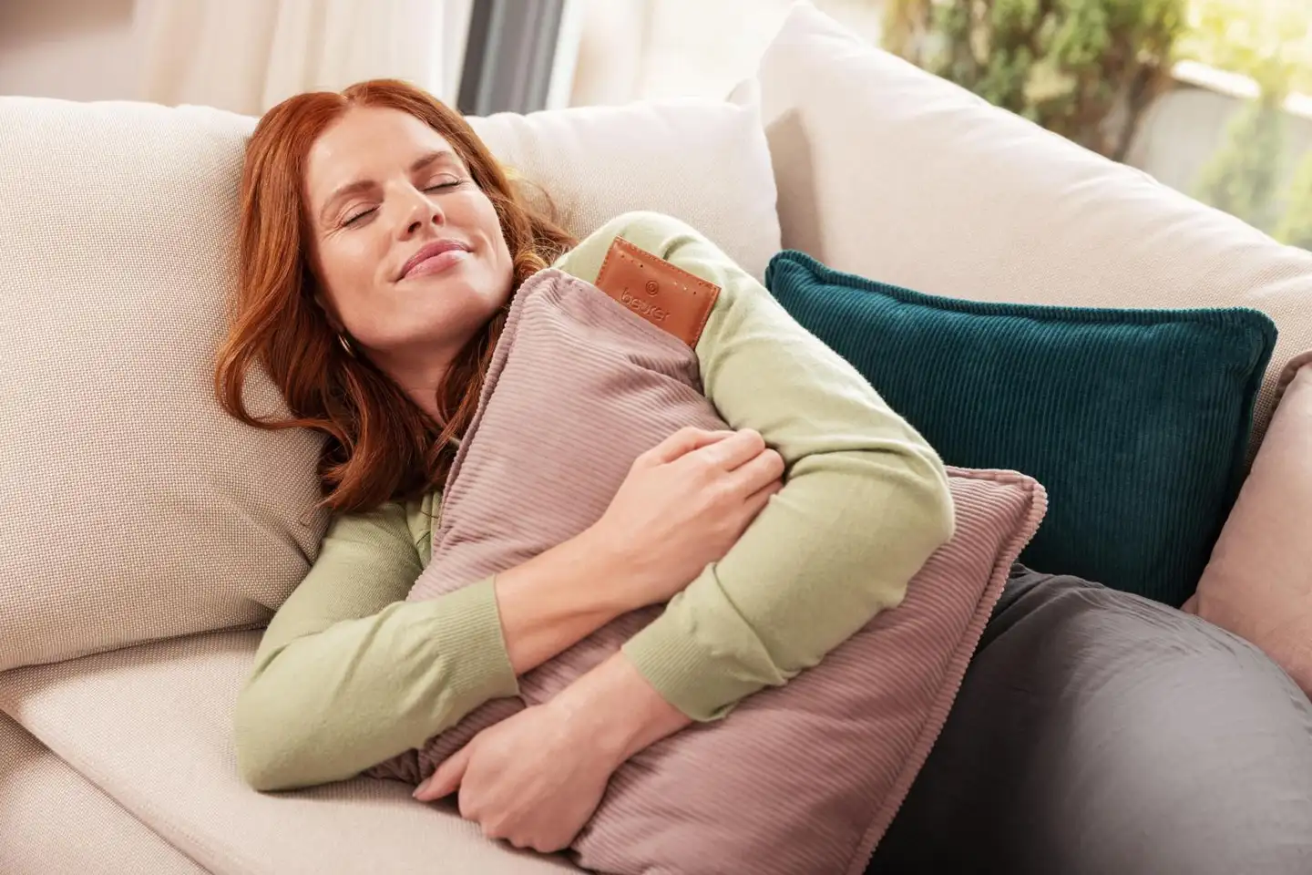 Beurer HK77 Heaty akkukäyttöinen lämpötyyny, liila - 9