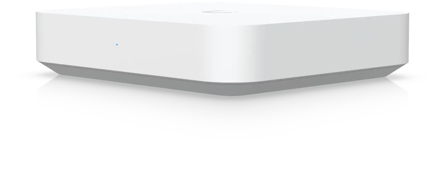 Ubiquiti kompakti multi-WAN-yhdyskäytävä 2.5 GbE -portein UXG-MAX - 1