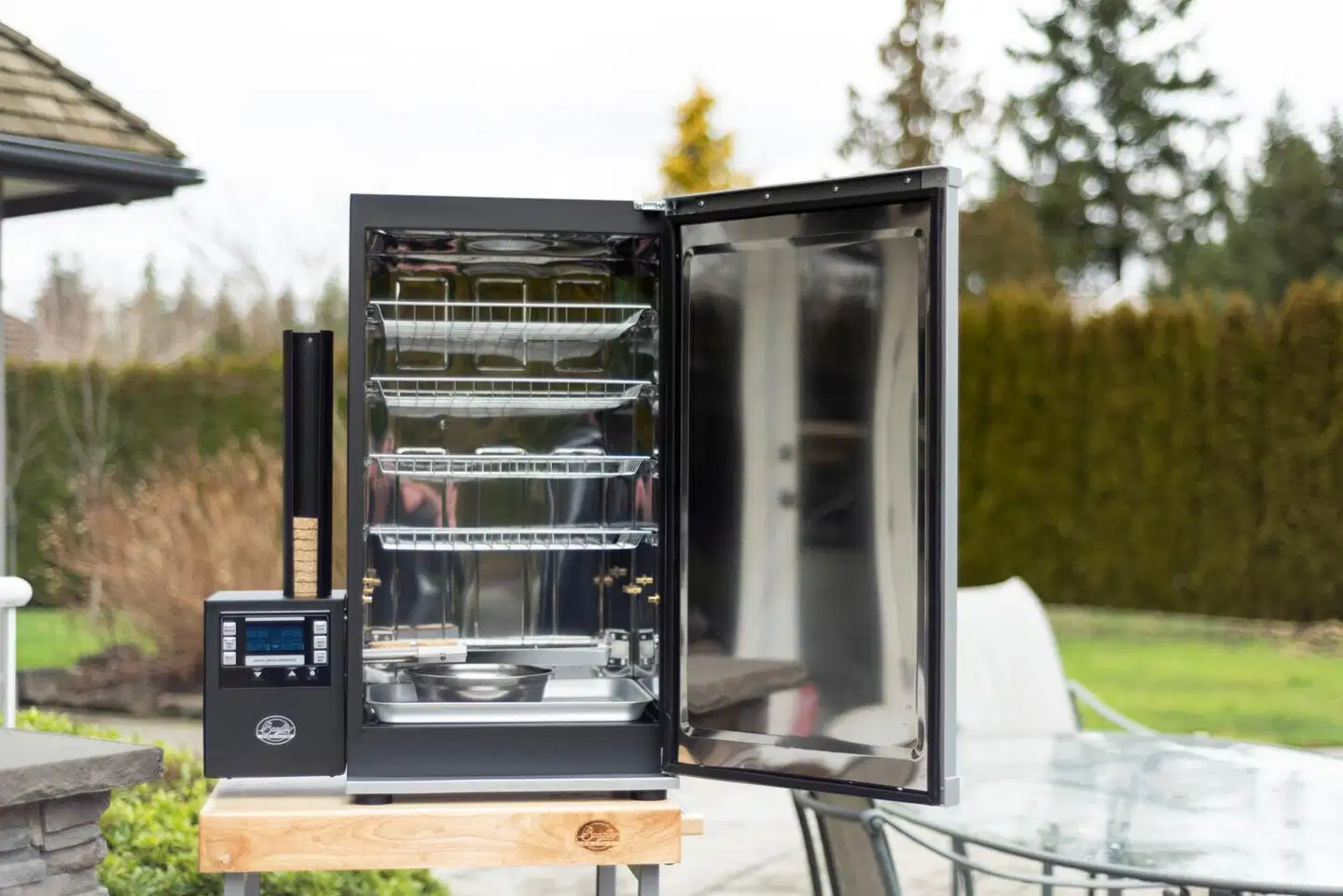 Bradley Smoker digitaalinen savustin 4 ritilällä - 5