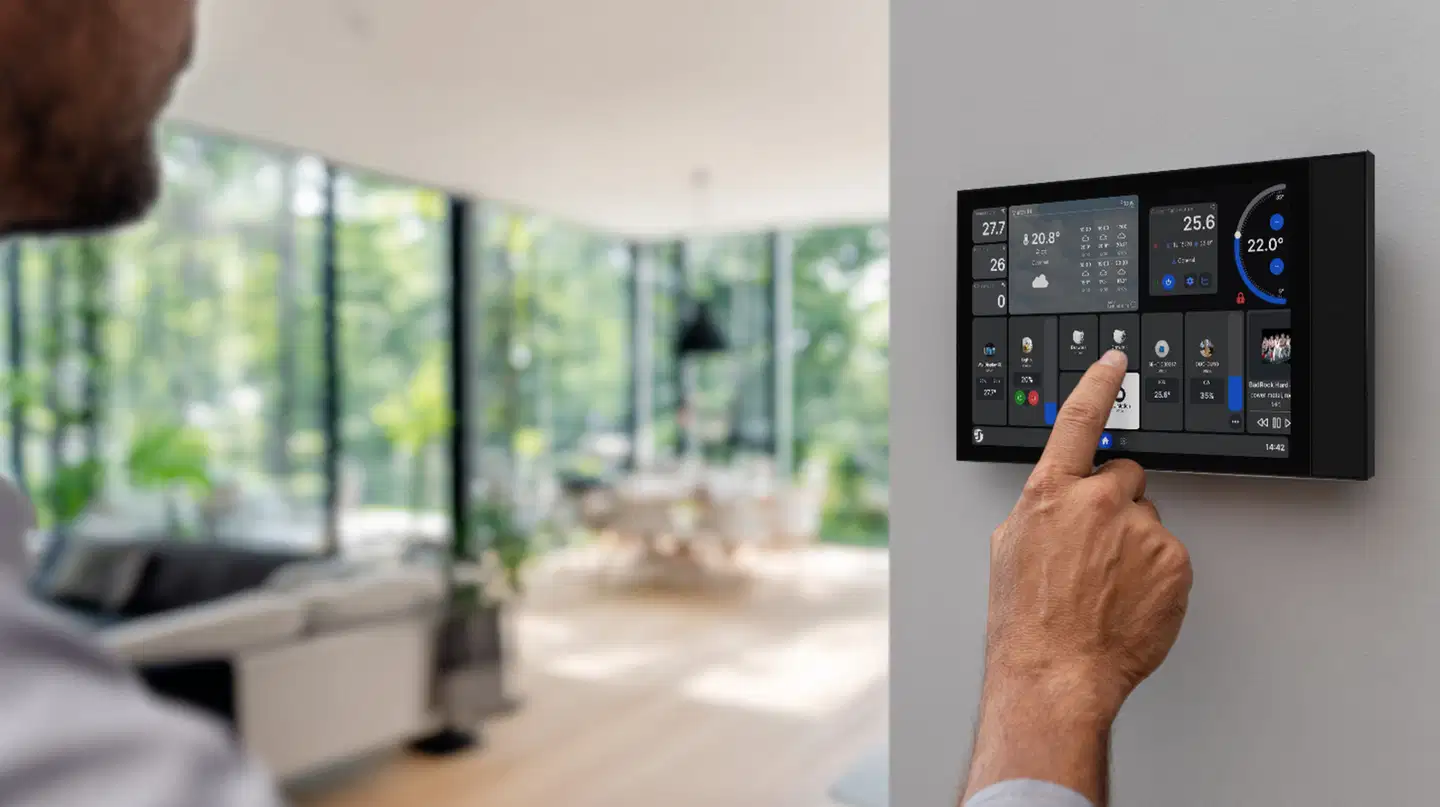 Shelly Seinänäyttö XL musta - 3