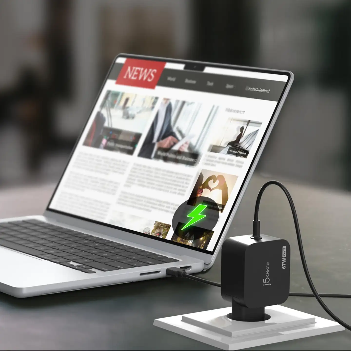 j5create USB-C 67w GAN tietokoneen laturi vaihtopäillä - 6
