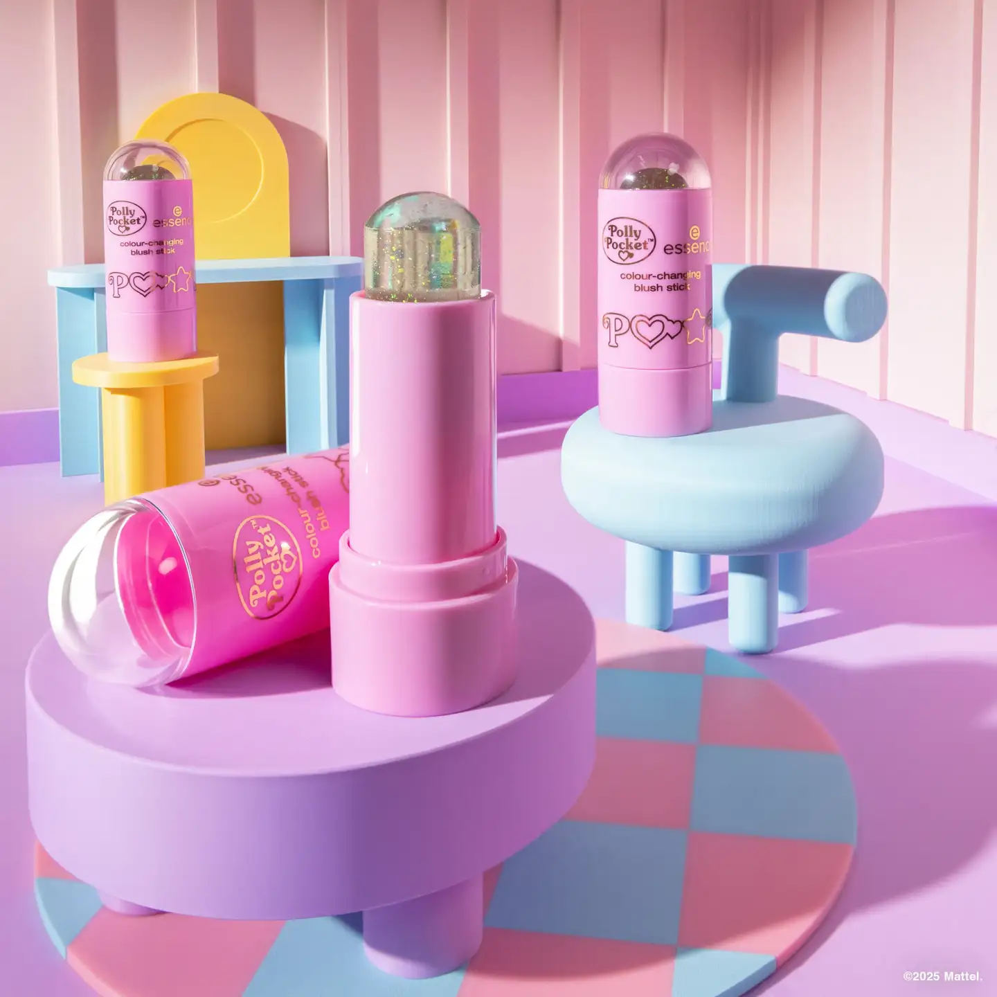 essence Polly Pocket colour-changing blush stick 01 Here Comes The Fun! 5.2 g - 4