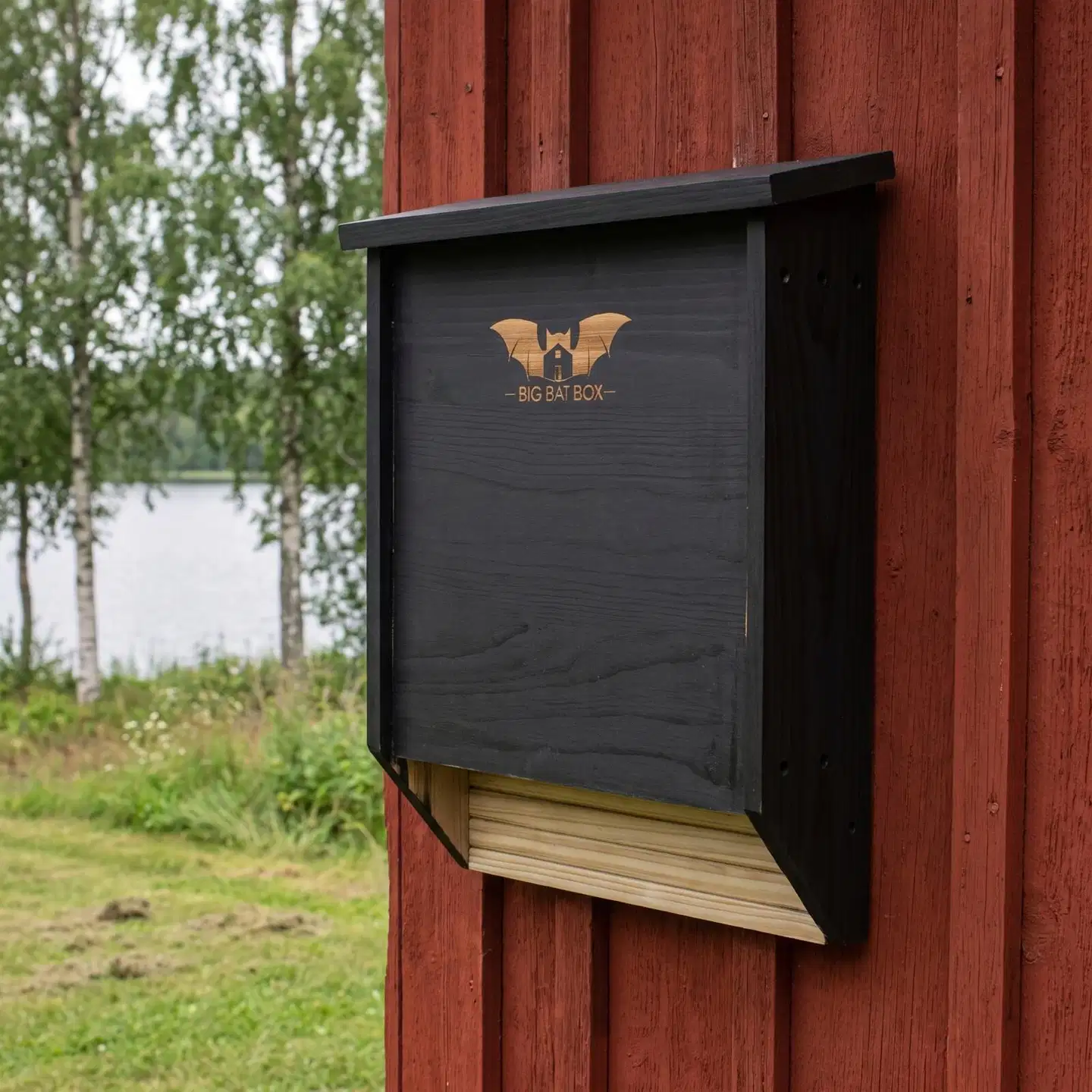 WildYard Big Bat Box lepakkopönttö, 2 kammiota, setripuu, musta - 5