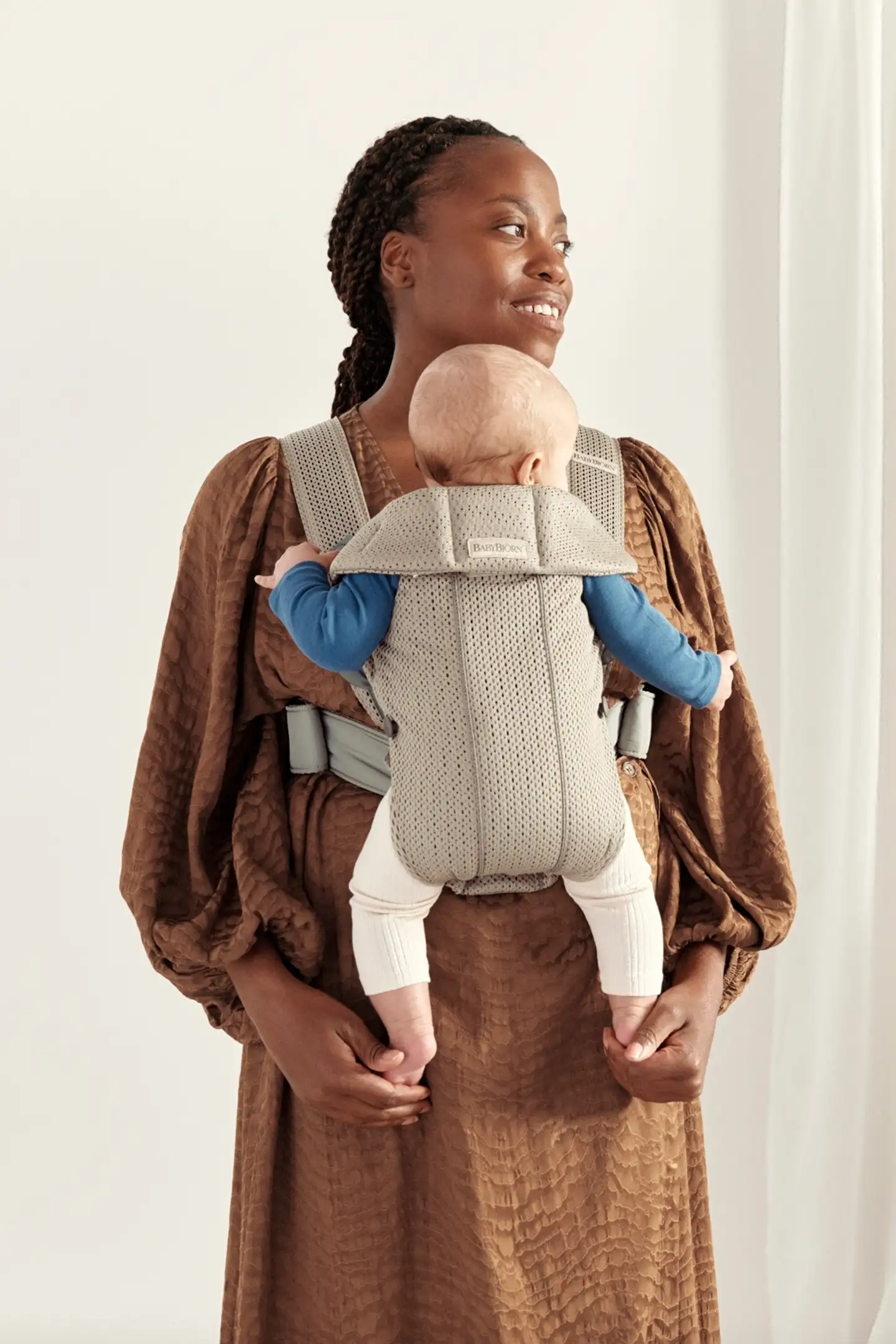 BabyBjörn vauvan kantoreppu mini - 3d mesh, harmaa beige - 4