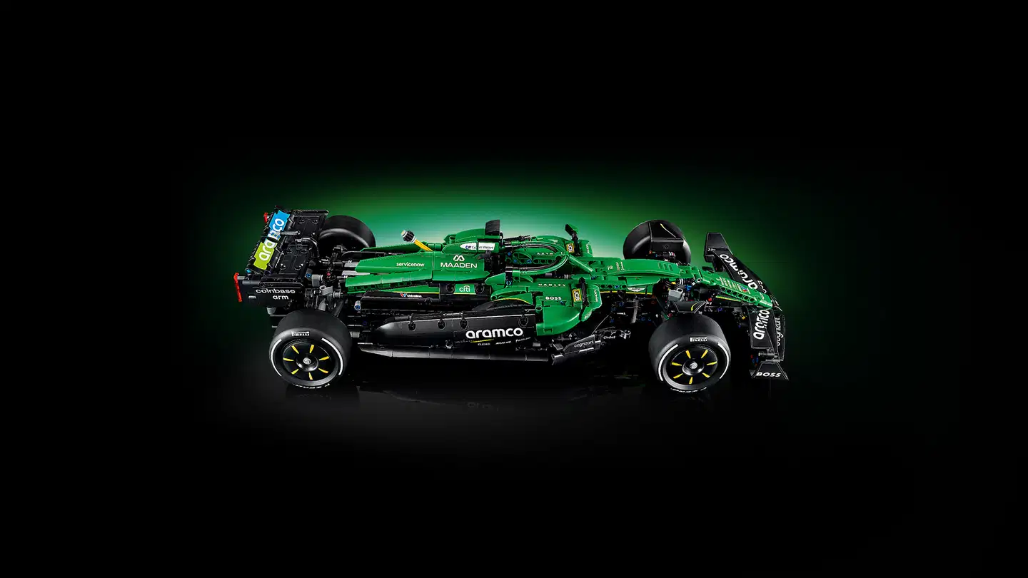 LEGO® Technic 42240 Aston Martin Aramco AMR25 ‑F1®-auto - 5