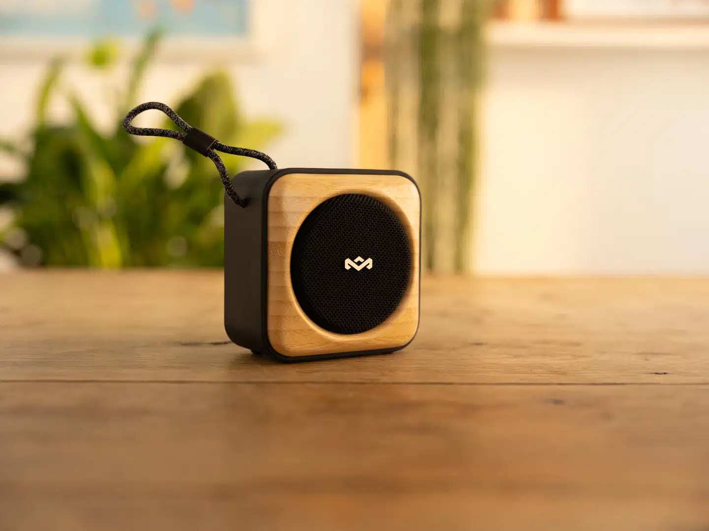 House of Marley Bluetooth kaiutin Roots, musta/puu - 9
