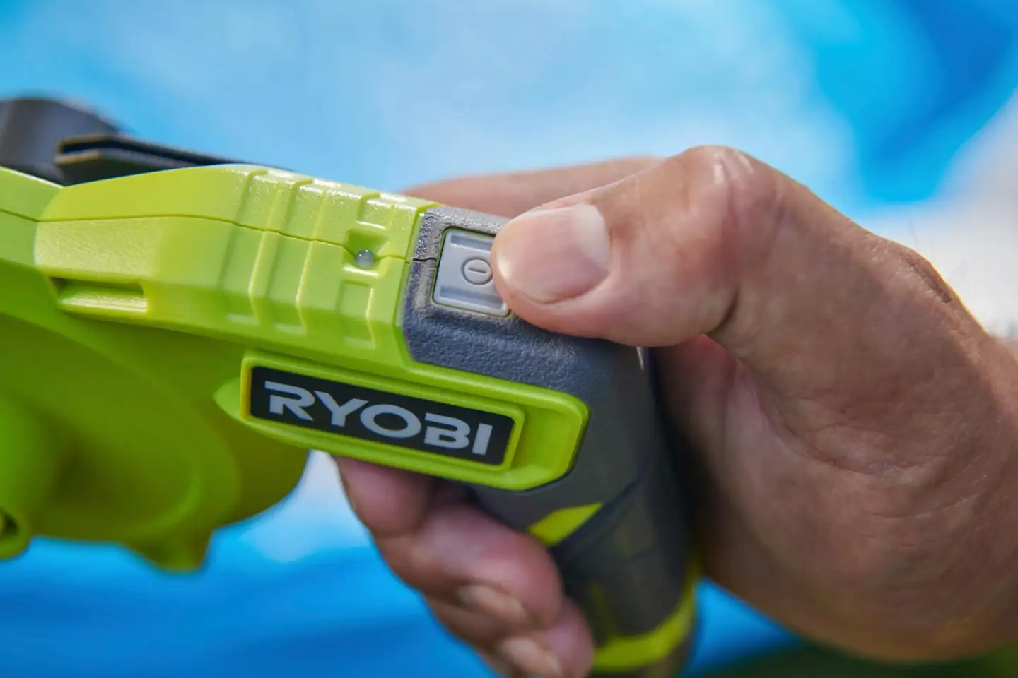 Ryobi ilmapumppu/puhallin RVI4-0 - 6