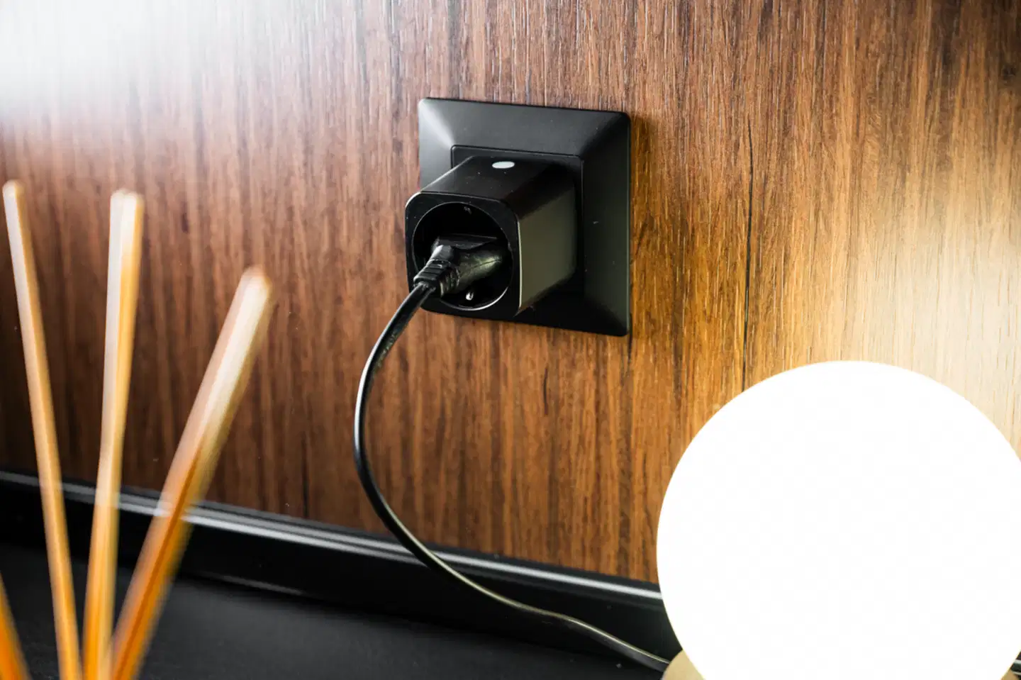 Shelly Plug M Gen3 Black x4 - WiFi-älypistoke, 13 A - 5