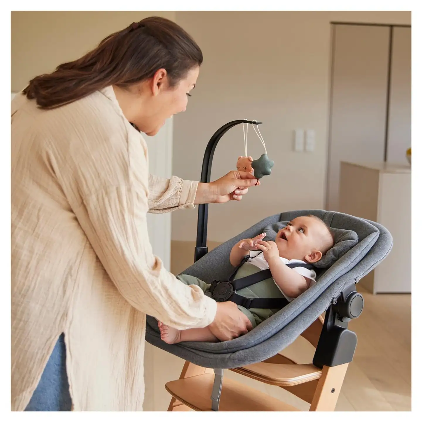 Hauck mobile sitteriin Highchair Bouncer - 19