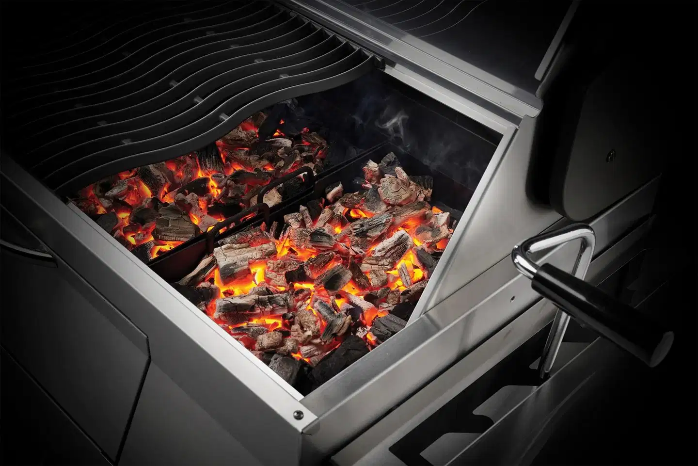 Napoleon PRO605 hiiligrilli - 13