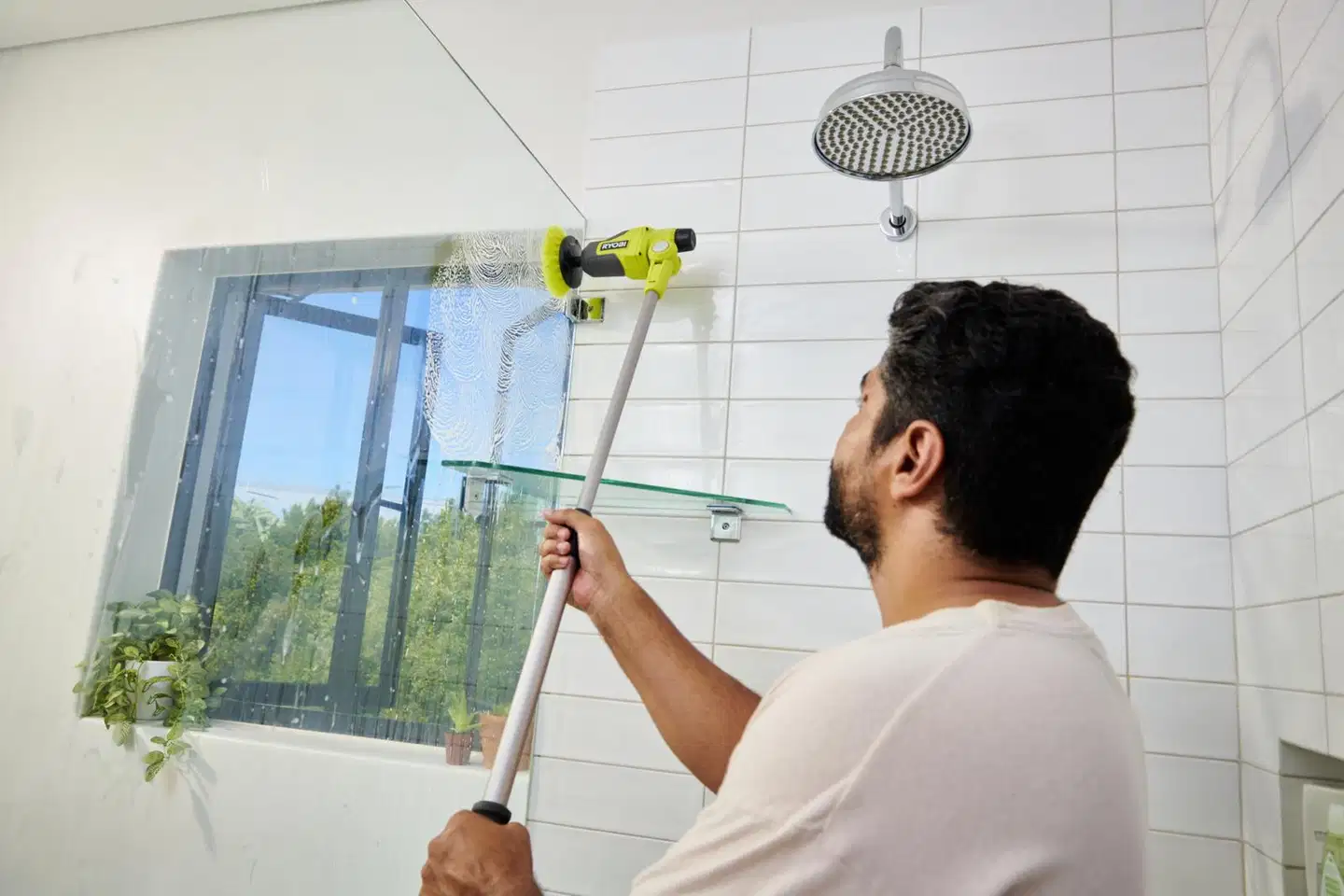 Ryobi 4V pesuharja teleskooppivarrella RTS4-120G - 8