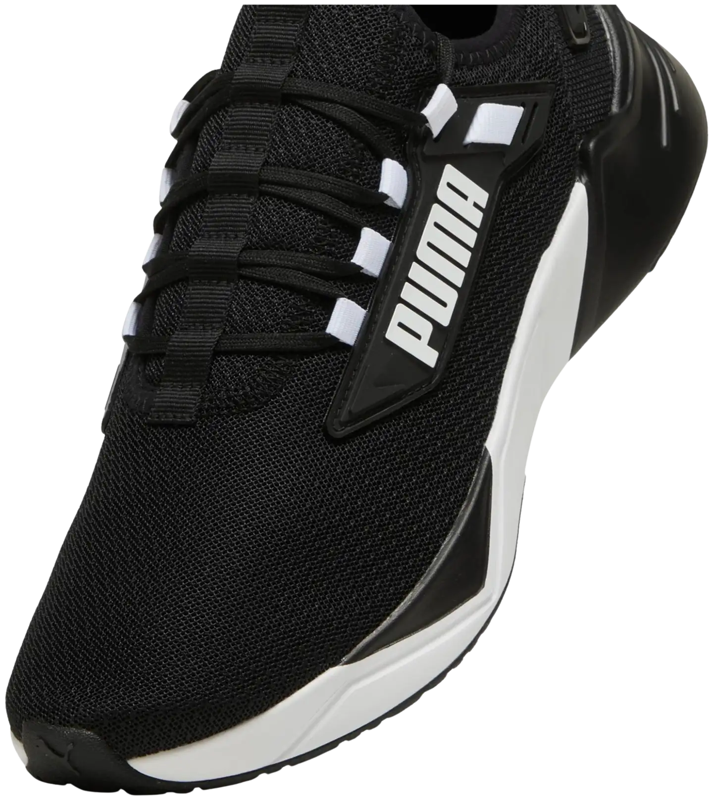 Puma miesten vapaa-ajan lenkkari Retaliate 3 Black - Black/white - 6