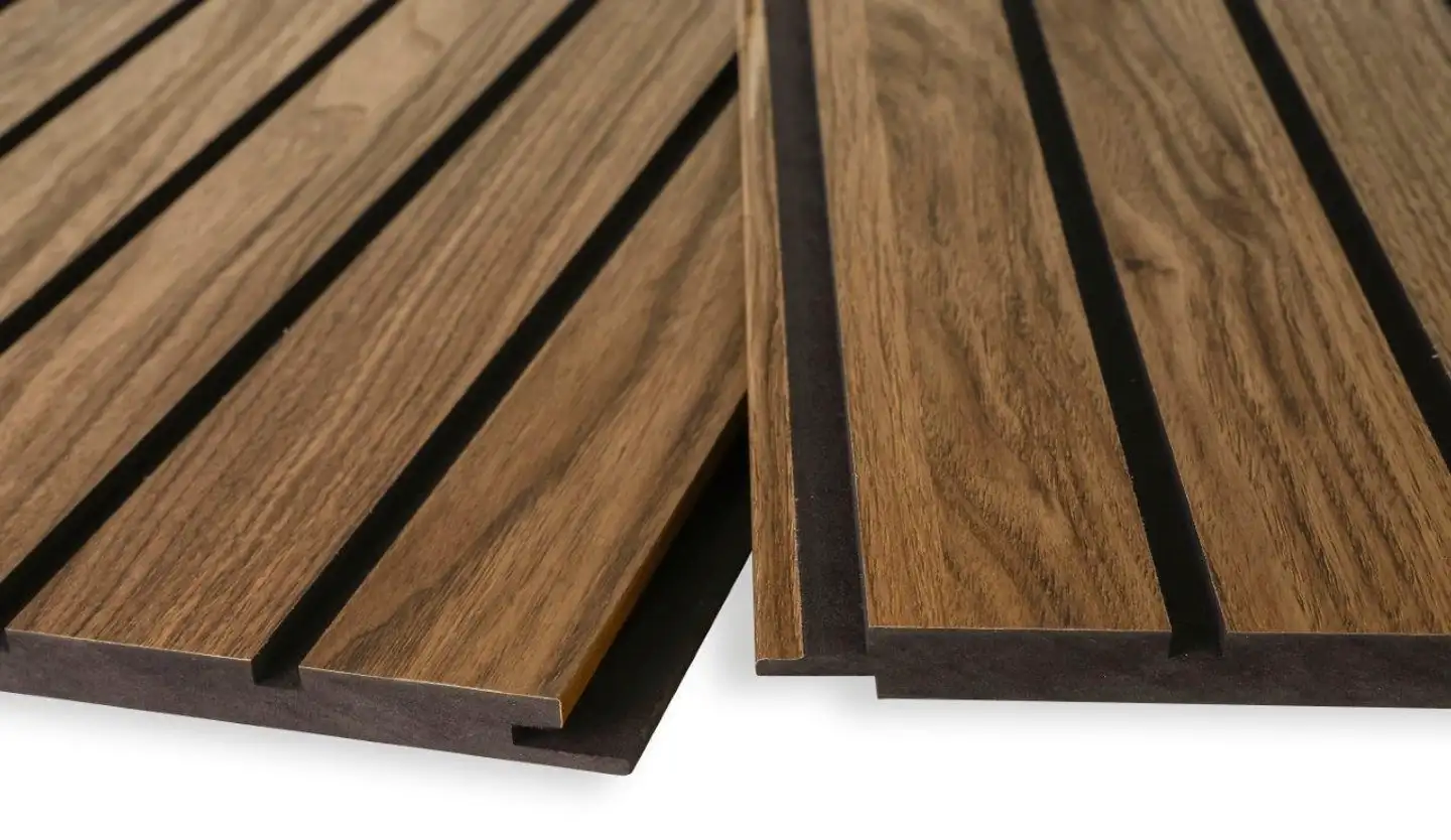 Maler Louvre uritettu rimasisustuspaneeli MDF 12x195x2500 ympäripontattu melamiini Aito tunne pähkinä 1,46m2 - 1