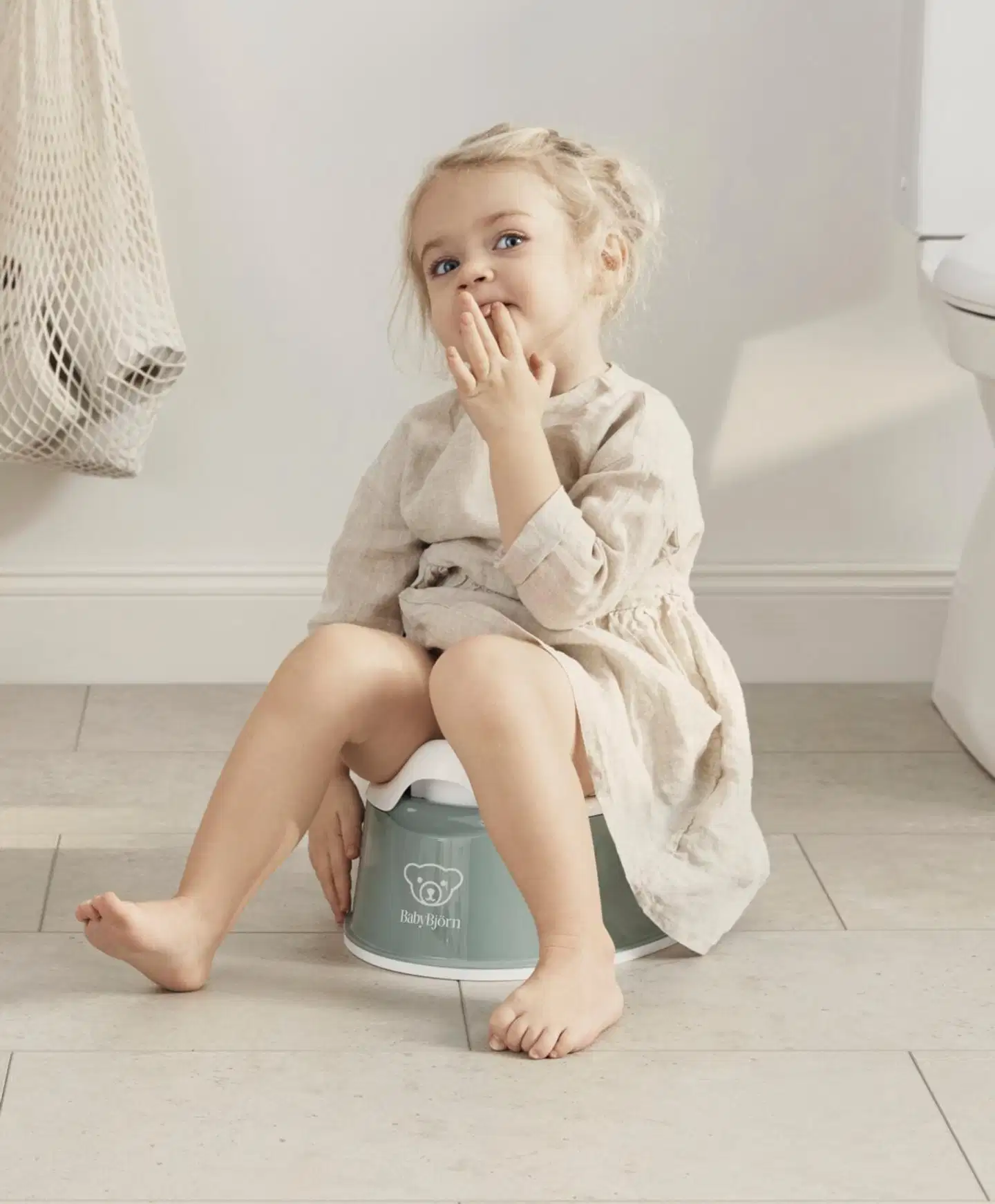 BabyBjörn smart potta - syvä vihreä/valkoinen - 3