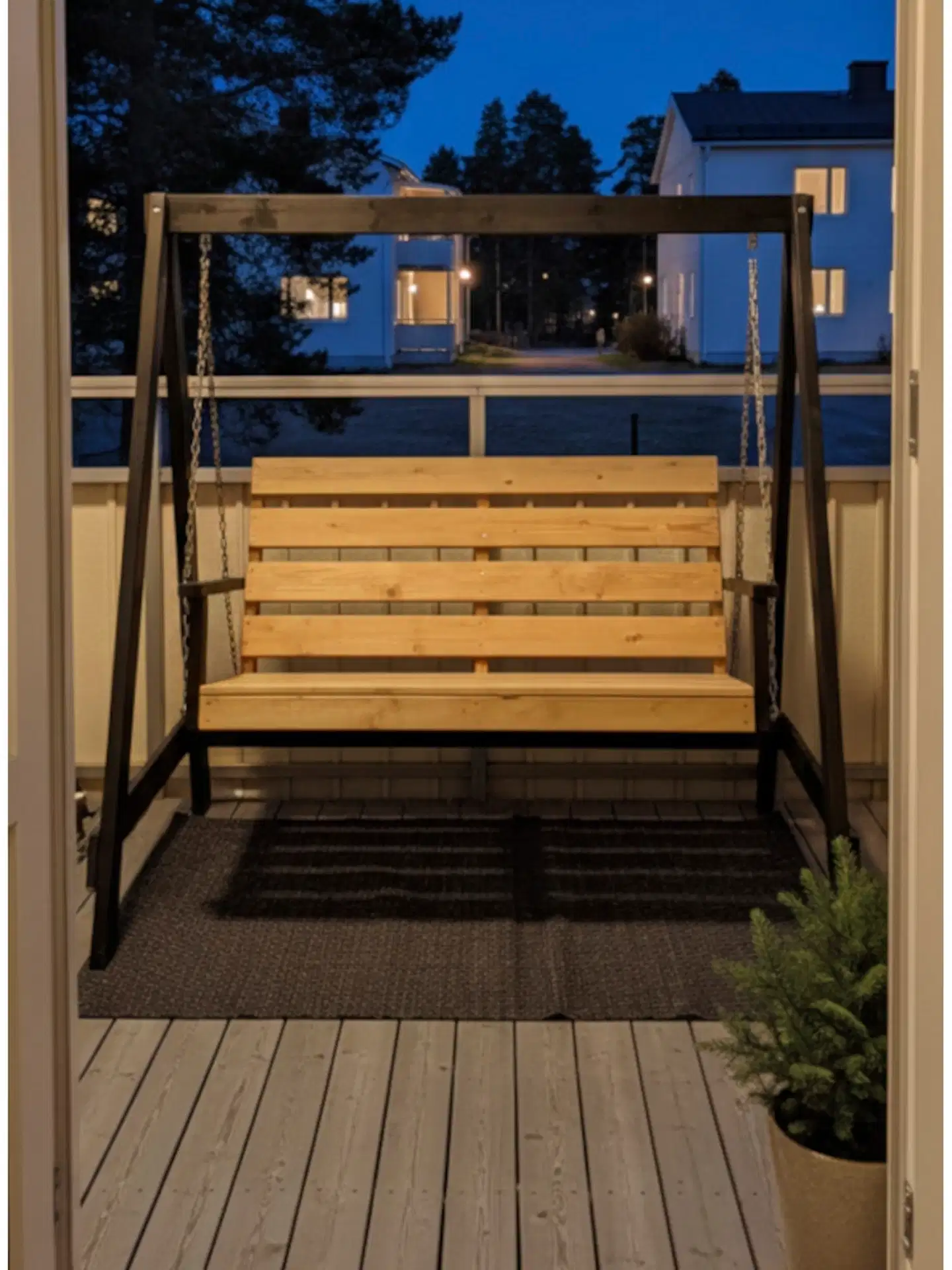 Parveke-keinu 2-istuttava, kuulto musta/ tatti - 3