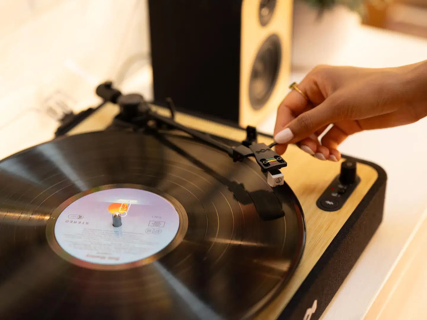 House of Marley levysoitin & kaiutin paketti Revolution Stereo, musta/puu - 6