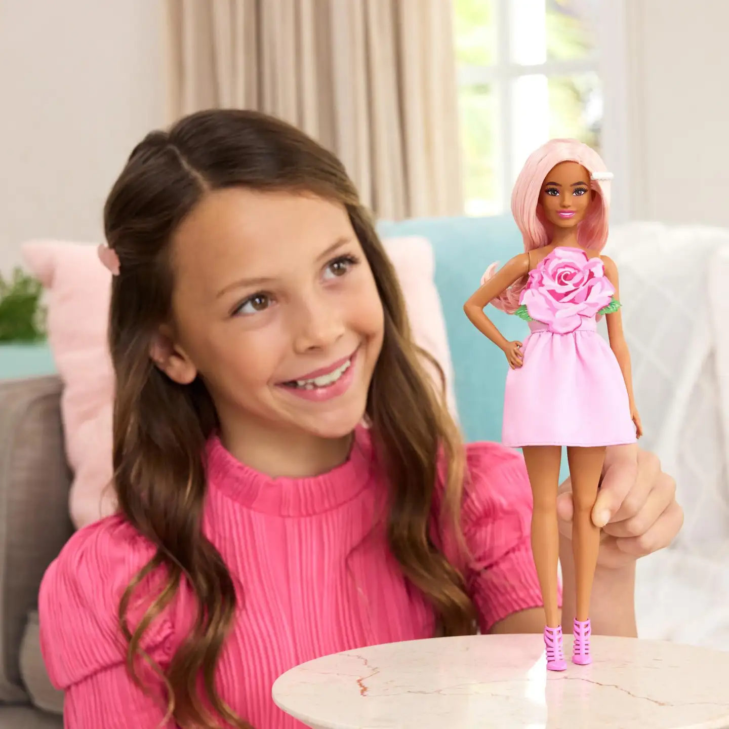 Barbie Fashionista Ruusumekossa - 7