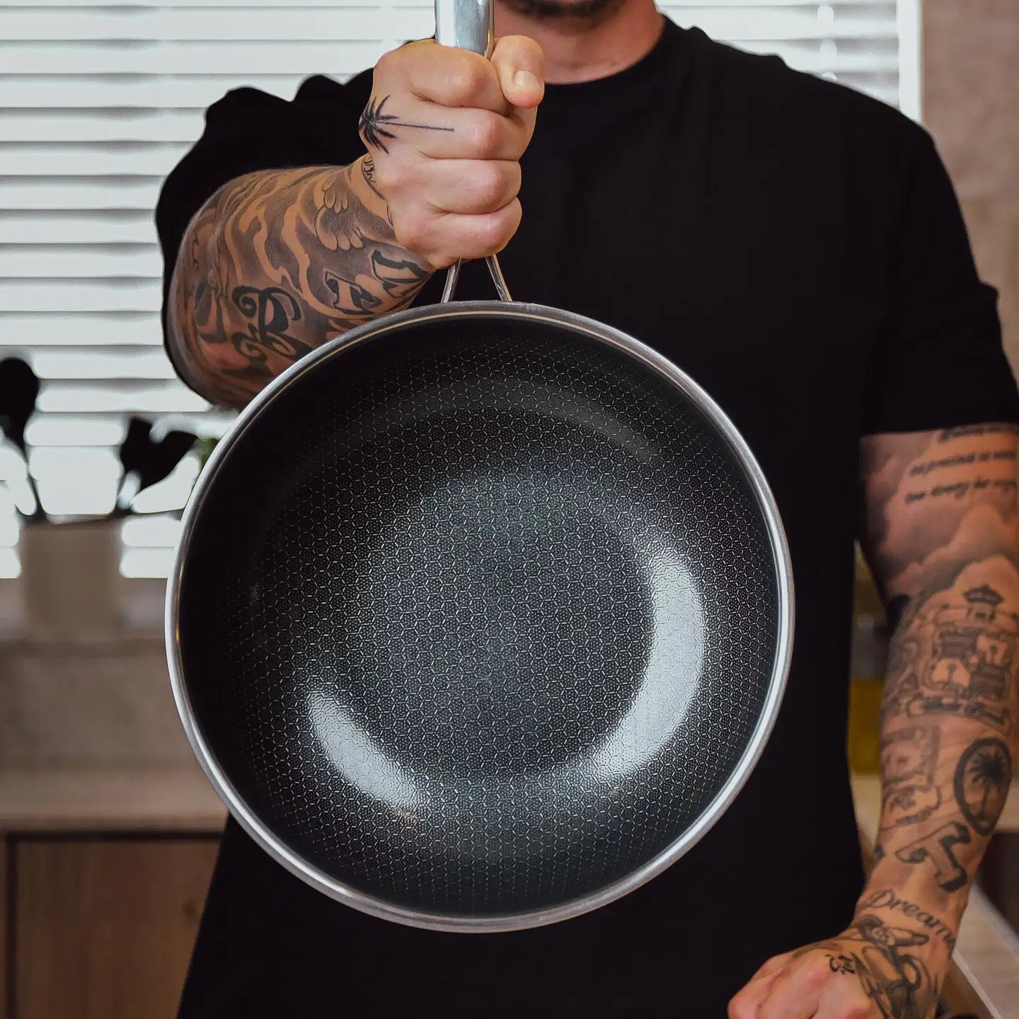Tomi Björck hybridi wokkipannu 28cm - 12