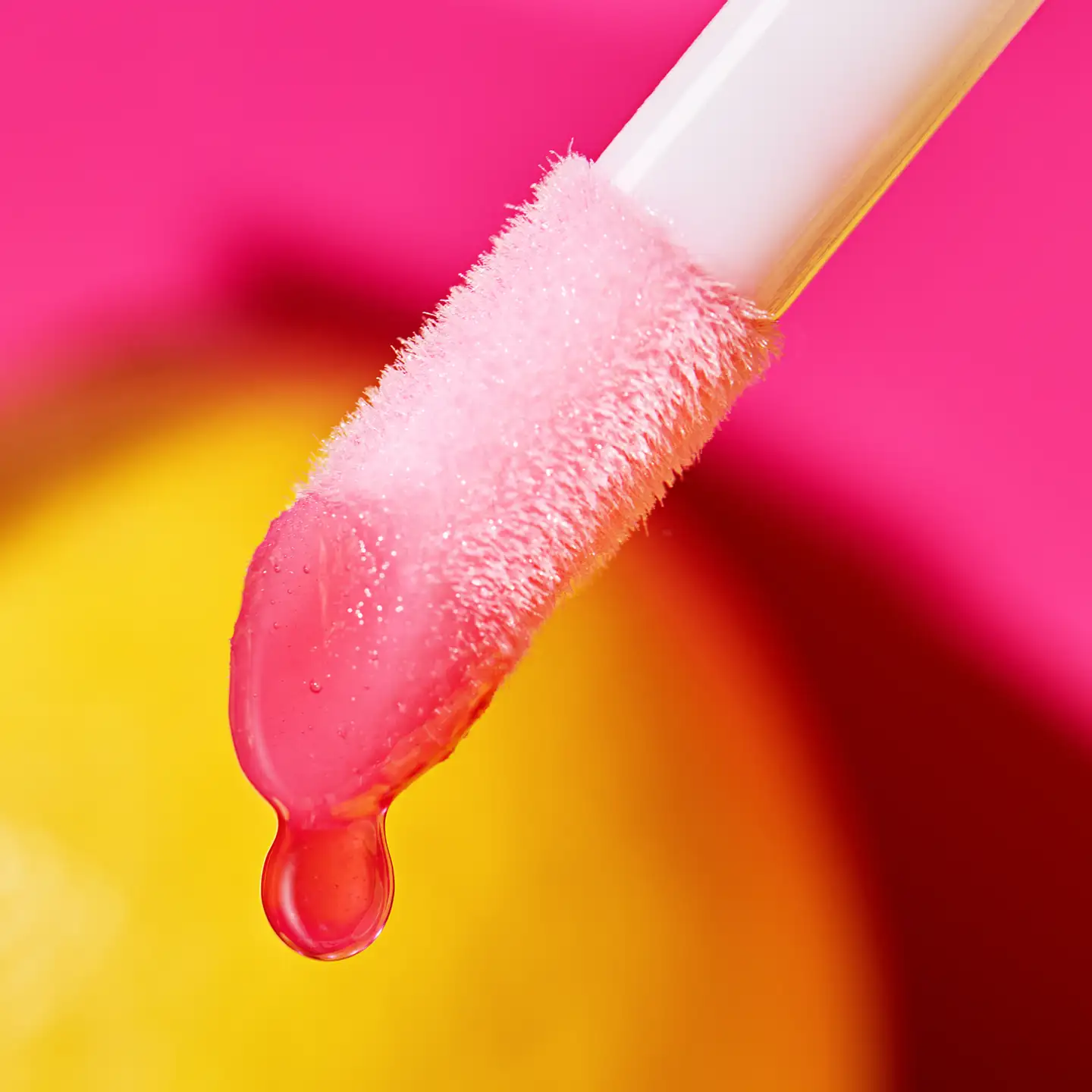 essence PINK SQUEEZE, PLEASE! hydra kiss LIP OIL 104 PINK SQUEEZE, PLEASE! 4 ml - 3