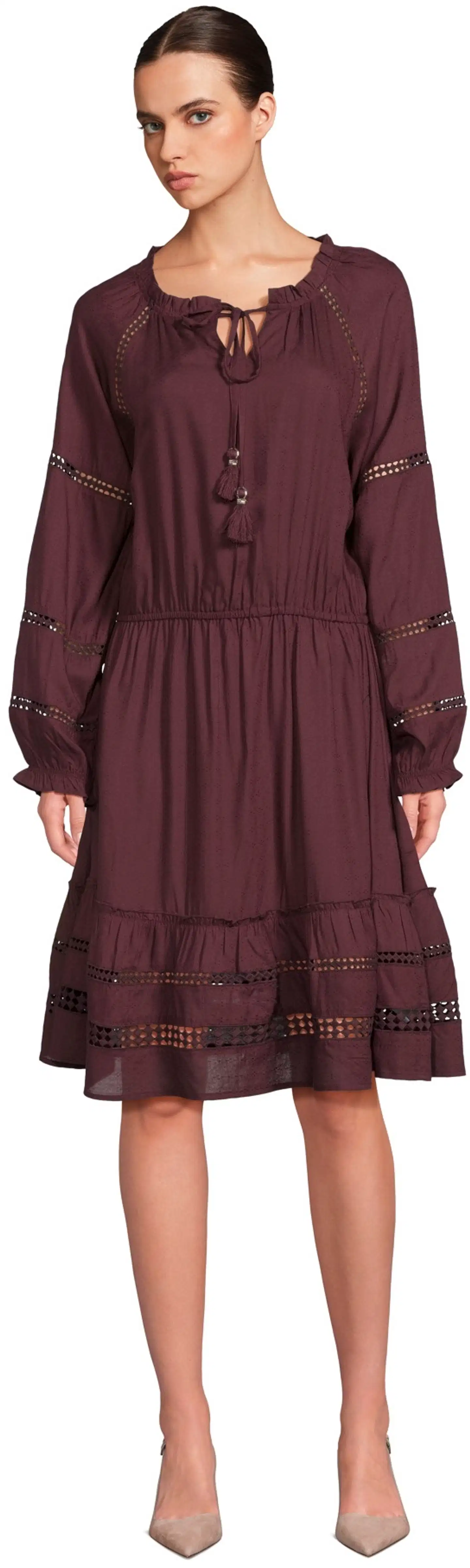Margaux Riviera naisten lyhyt frillahelmainen mekko SOK-001B - WINE - 1