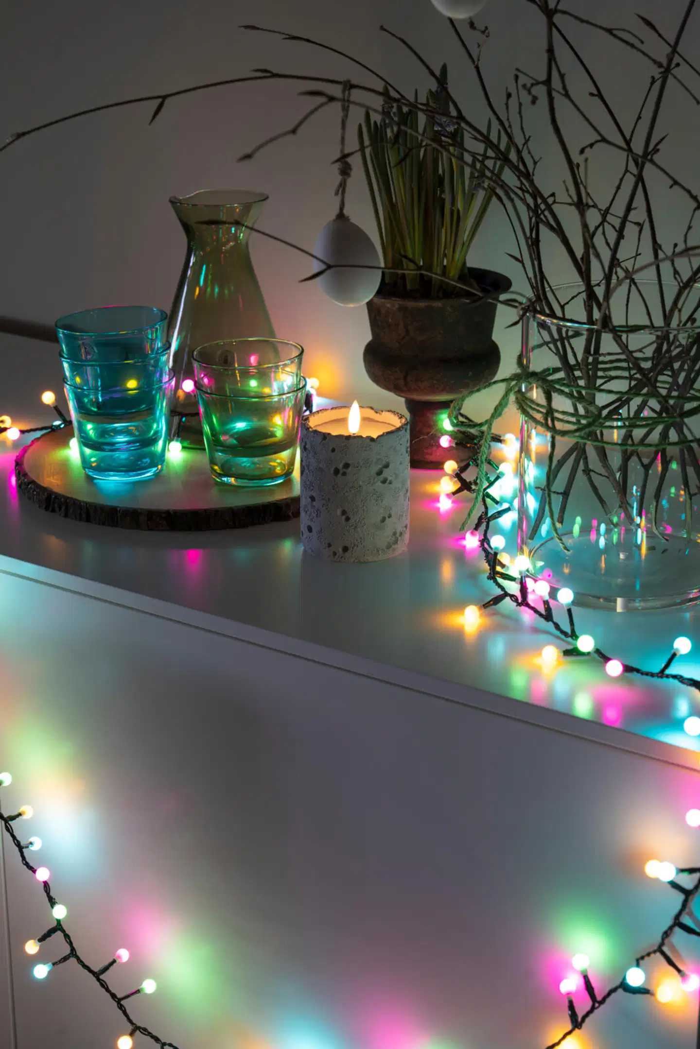 Konstsmide Valosarja 3677-505, Cluster 200 Candy color LED Cherry, Musta johto, IP44 - 6