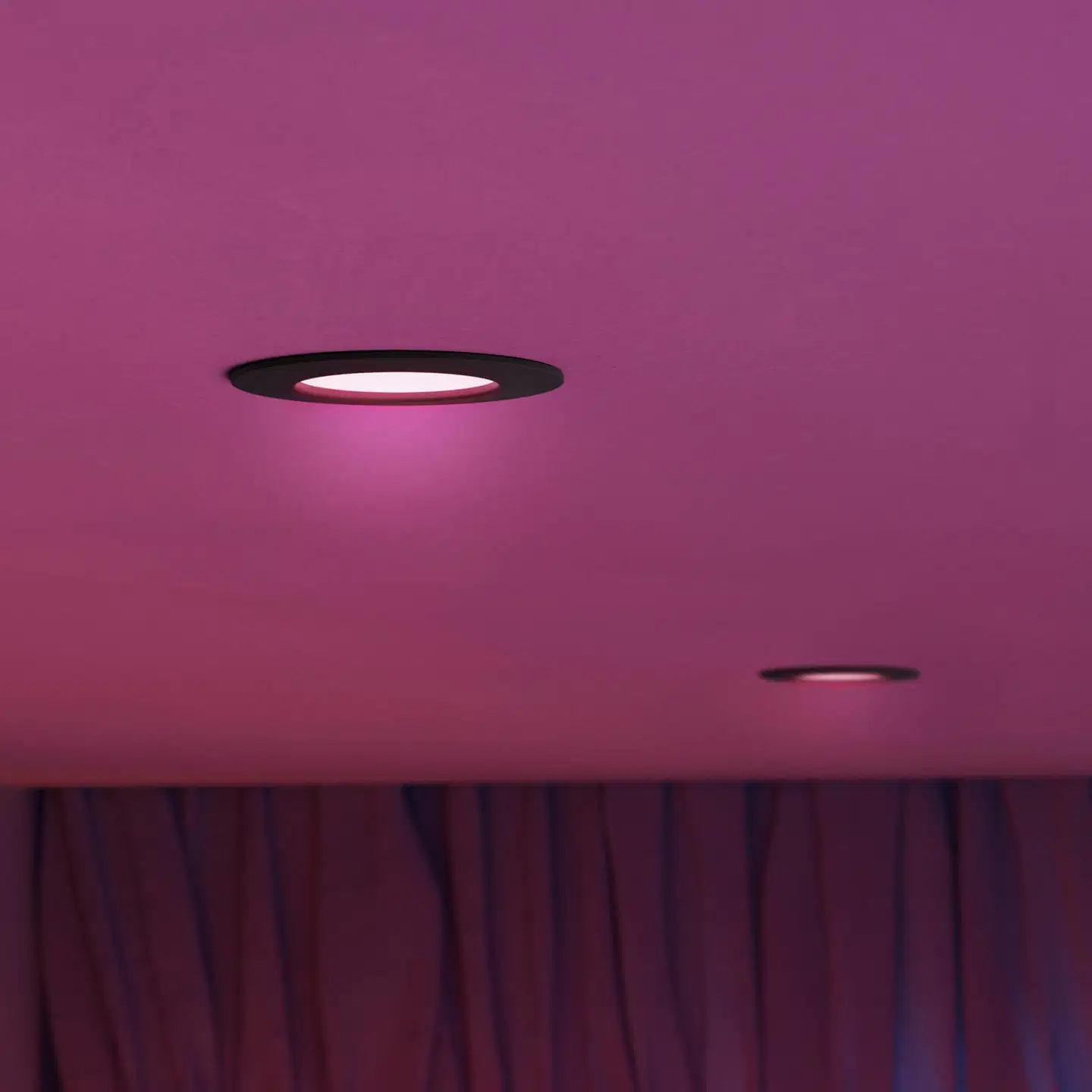 Philips Hue alasvalo 90mm musta - 5
