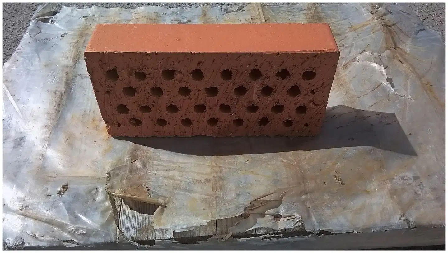 Tiileri PRT57 hormitiili punainen sileä - 2