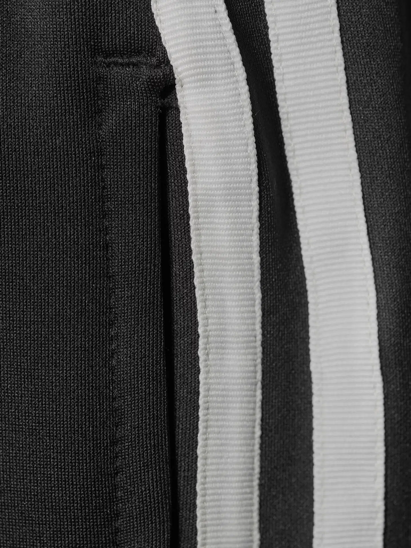 Cheetah naisten verryttelyhousut Scuba slim - MUSTA - 5