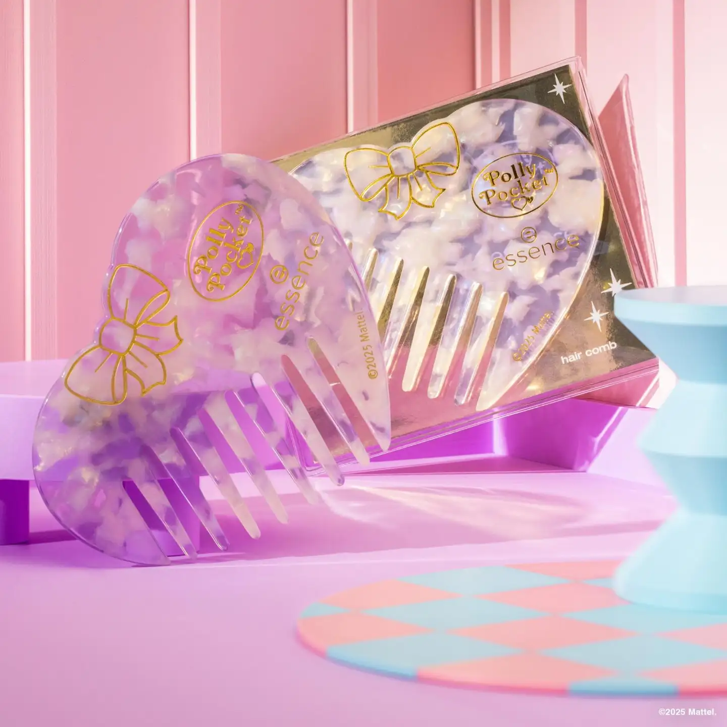 essence Polly Pocket hair comb 01 A Polly Kinda Mood 1 st - 3