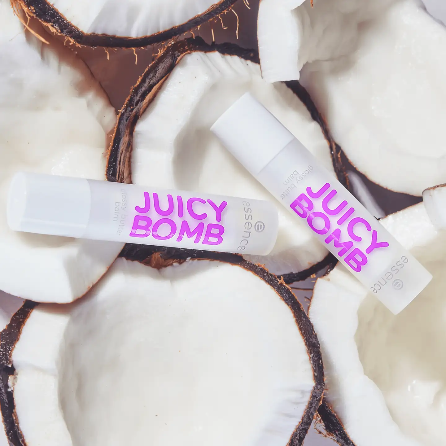 essence JUICY BOMB glossy butter balm 06 Wake Me Up Before You Coco 2.5 g - 9