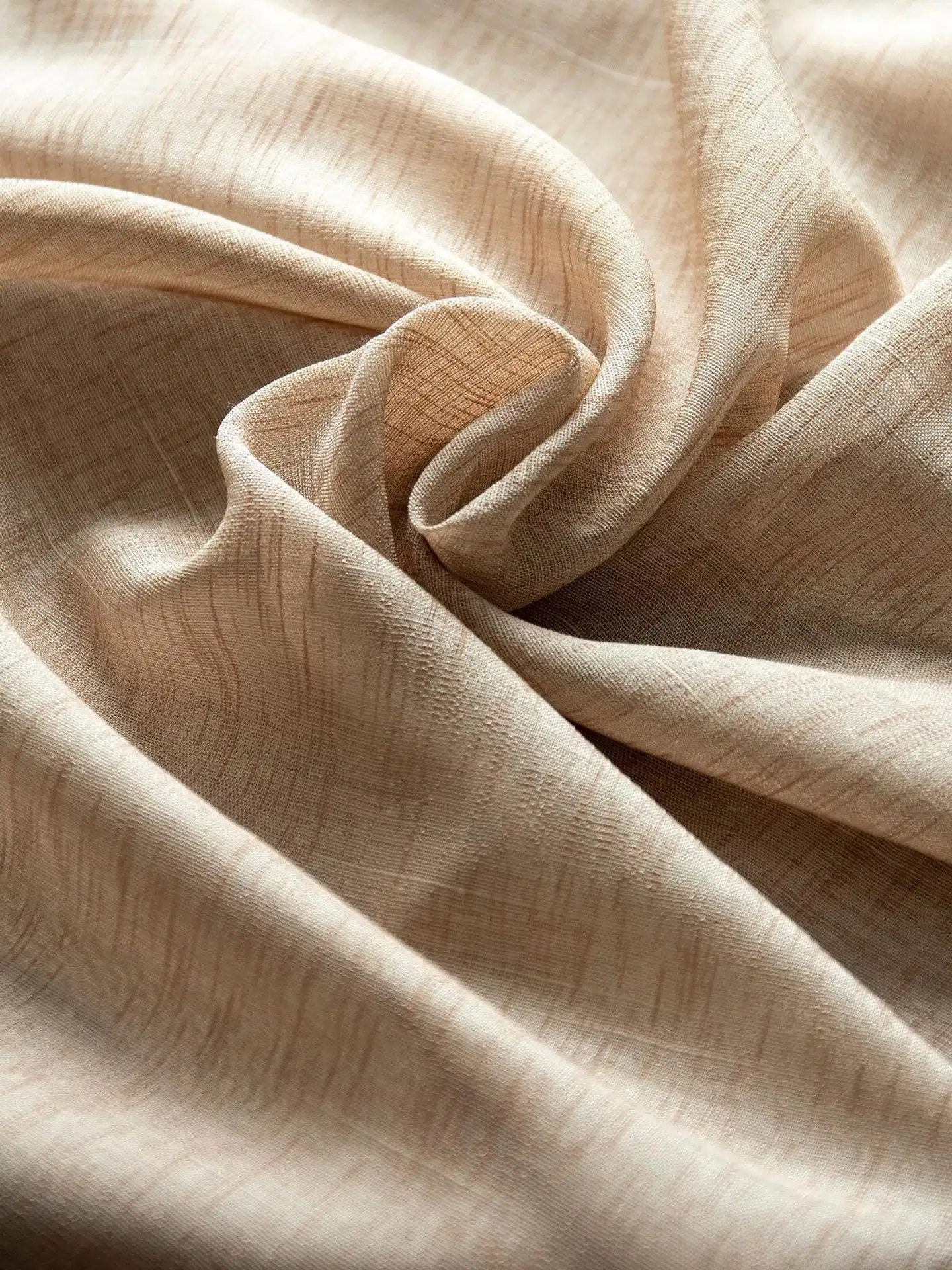 Hasta Skimra XL valoa suodattava läpikuultava verho, beige - 2